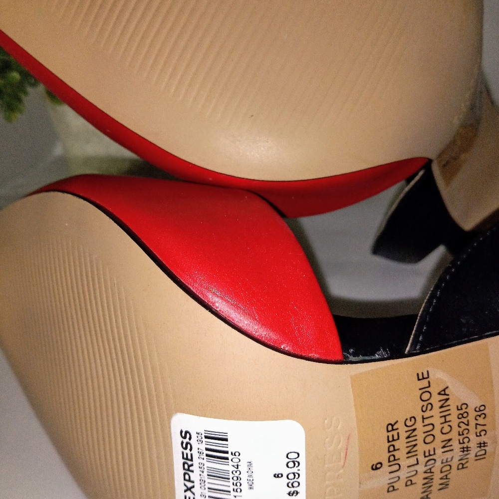 ❤️EXPRESS Shoes - Picture 8 of 8